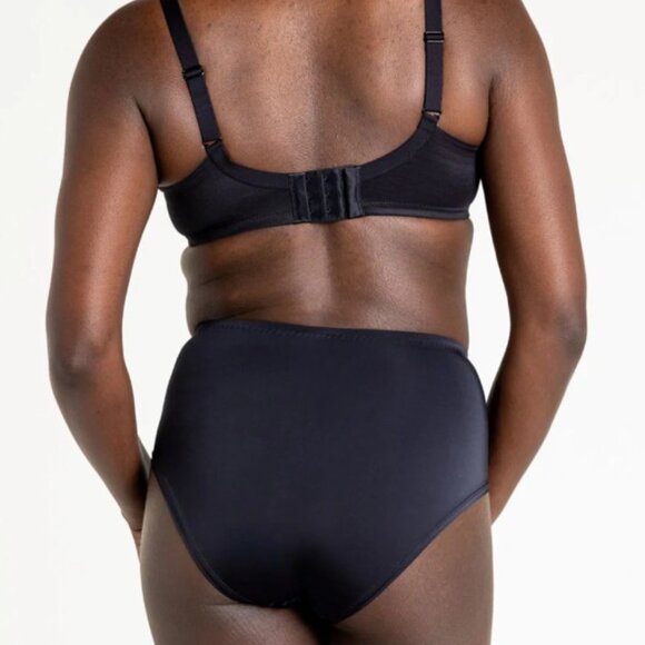 Edie High-Rise Brief M - Picture 5 of 8